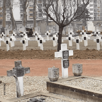 Croix latines en béton